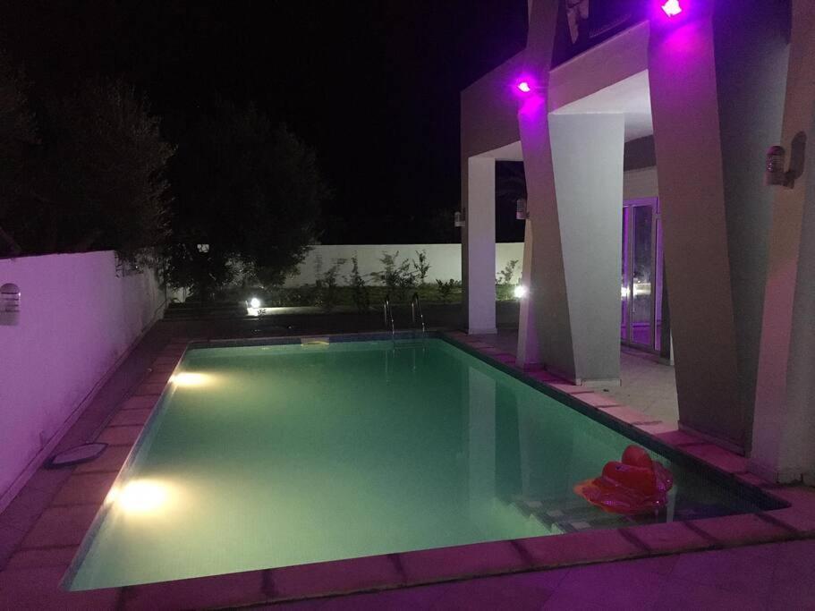 Magnifique Villa Avec Piscine Sur L'Ile De Djerba Pour Vacances Arkou Eksteriør bilde